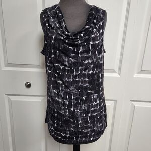 GNW Woman's XL Sleveless Tunic